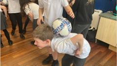 ash Randall freestyle football skill 