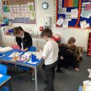Children experimenting with paper structures
